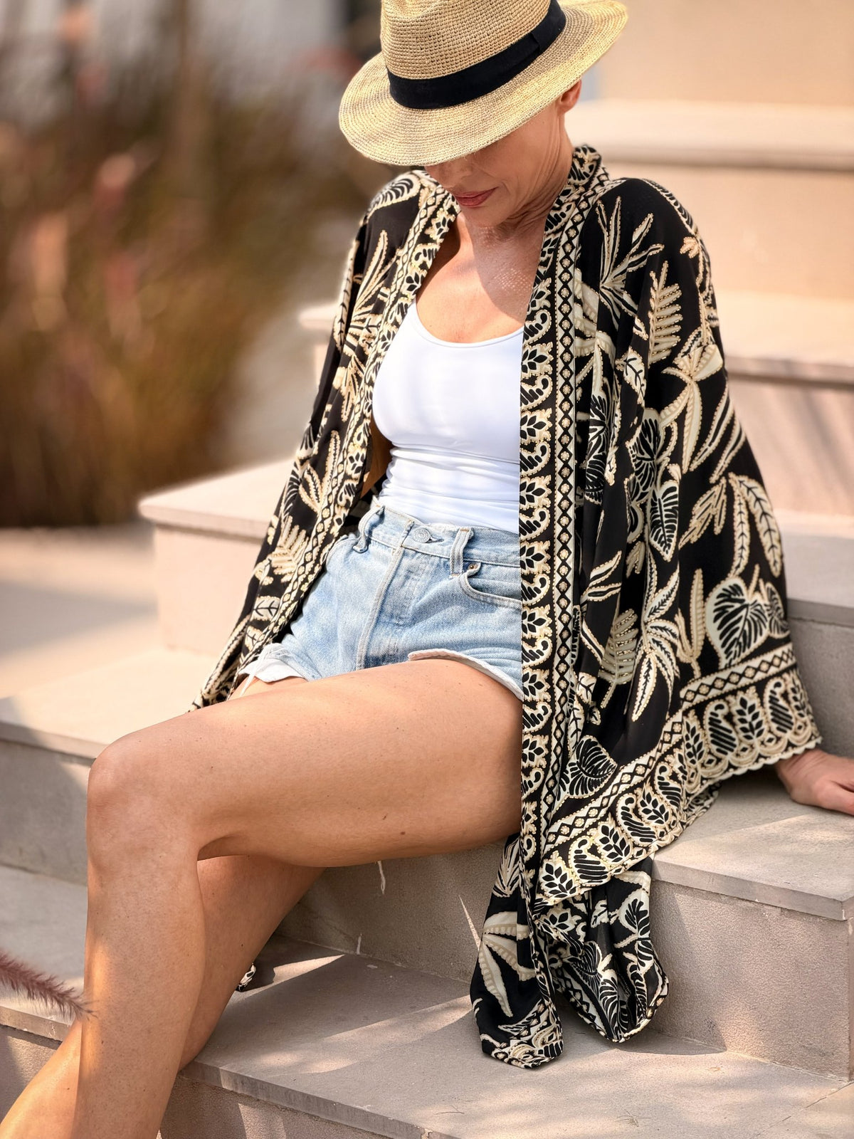 Short vintage silk kimono – Japanese inspiration