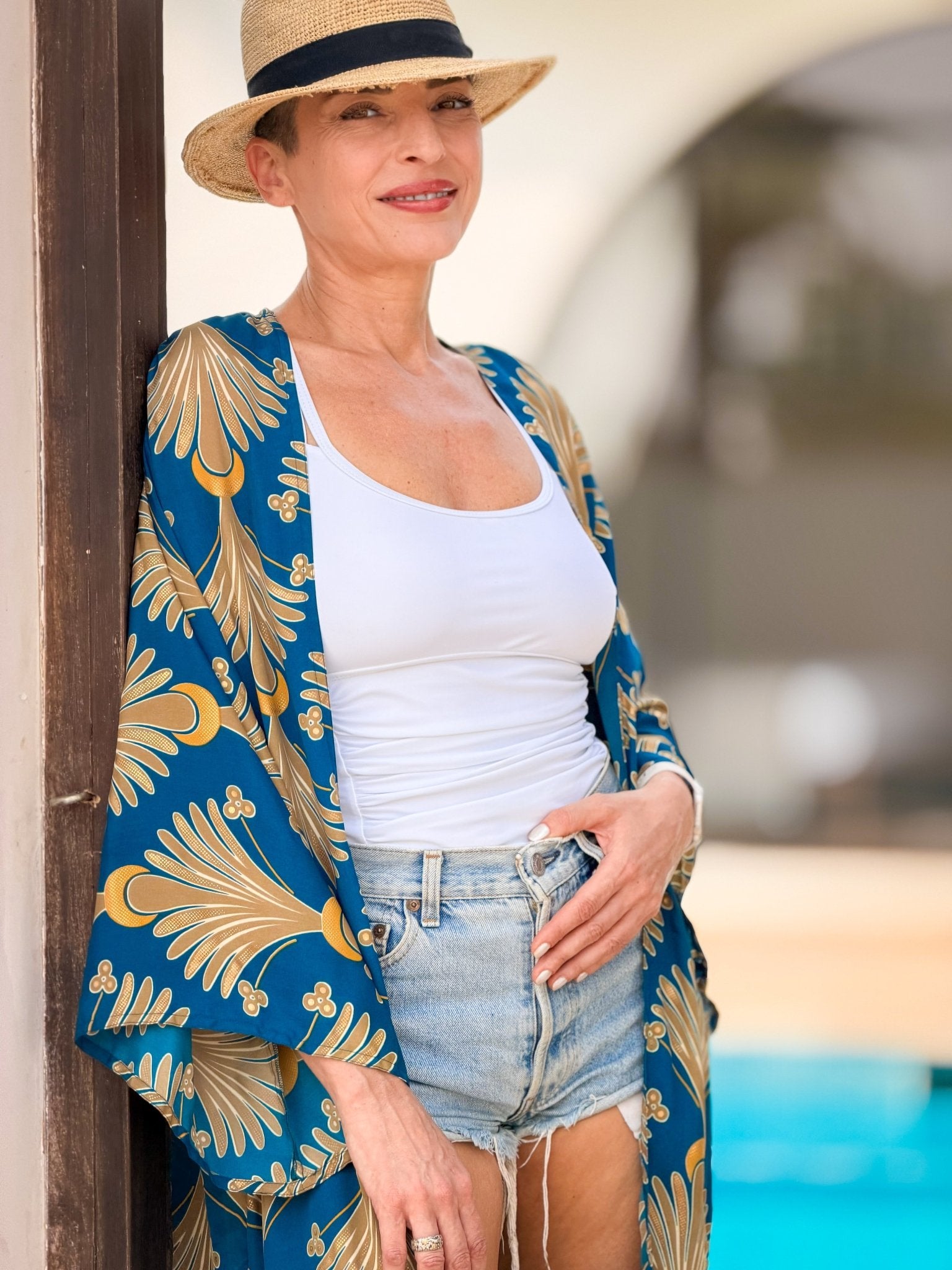 Blue Vintage Silk Kimono – open front – elegant boho style