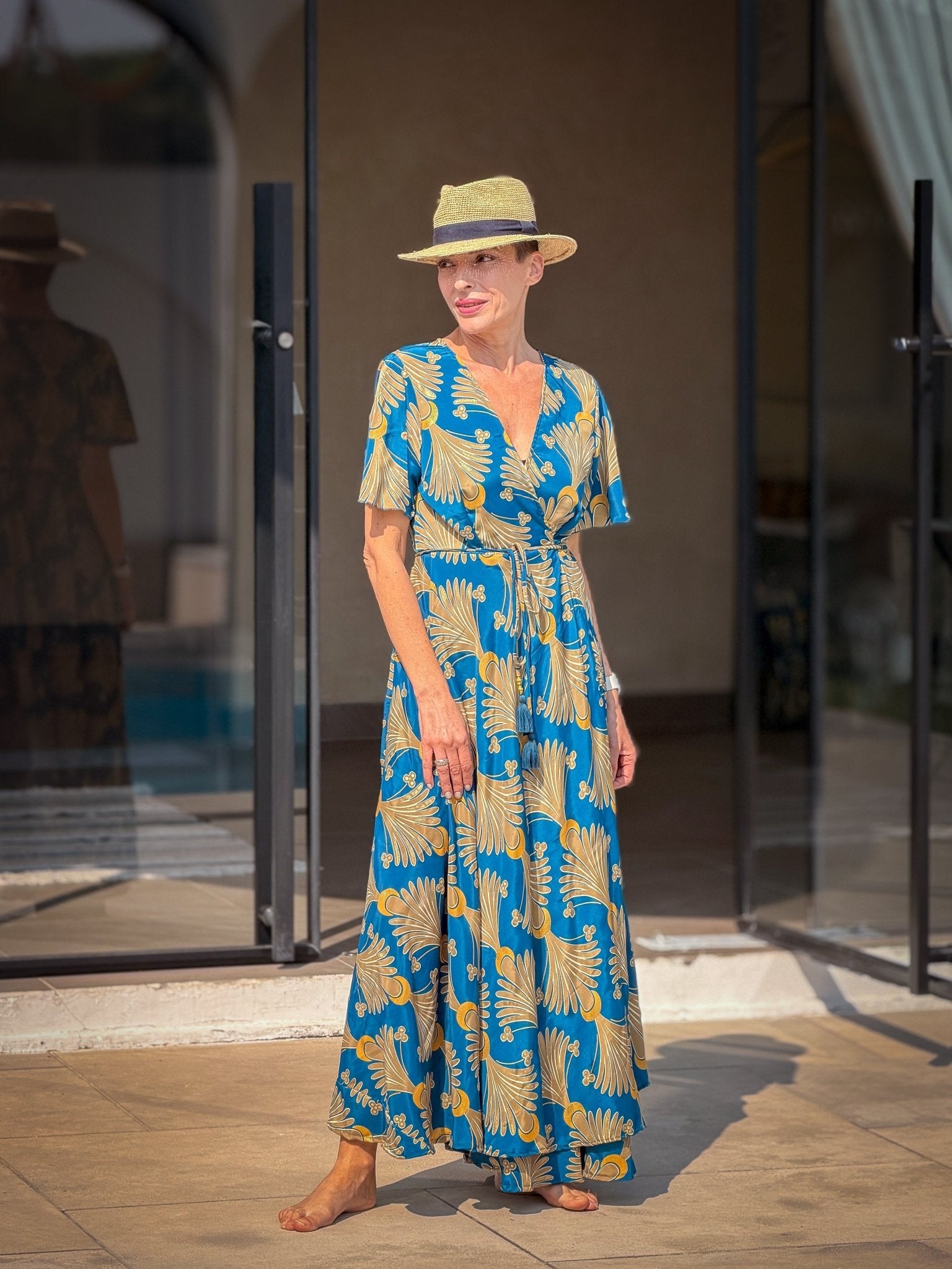 Boho wrap dress in silk – short sleeves, V-neck, fluid fit