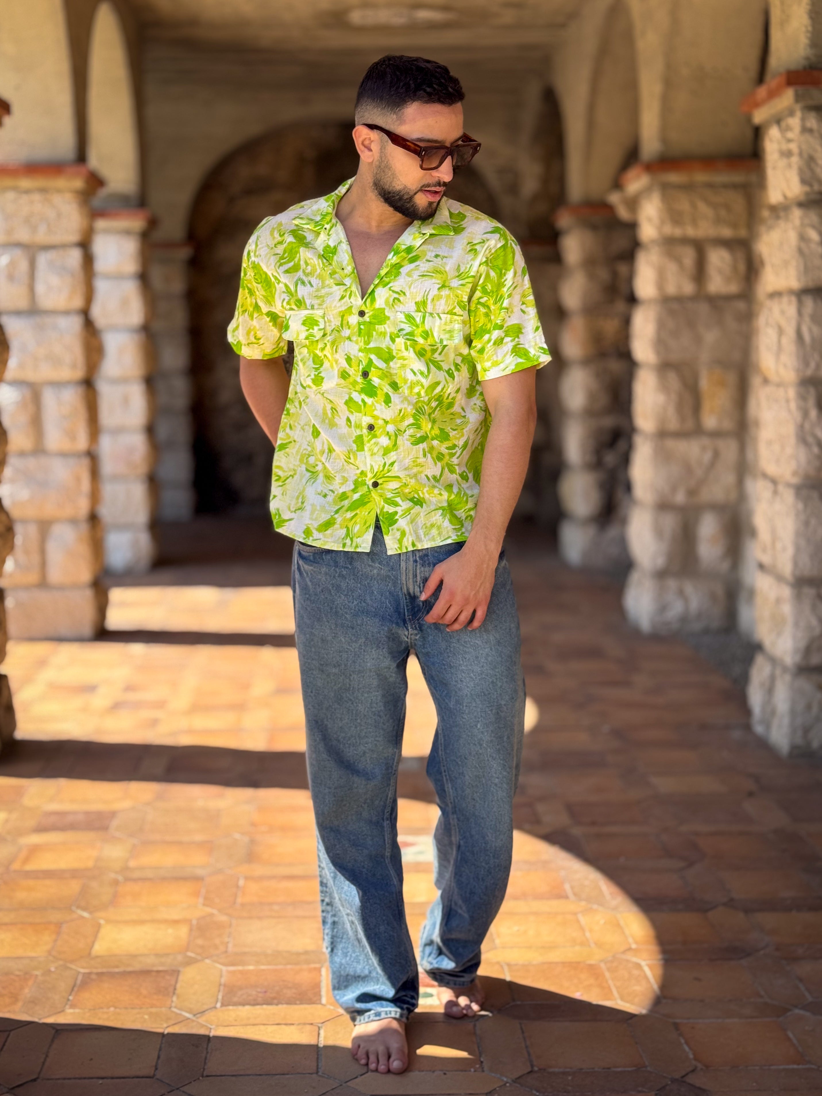 Men’s Vintage short sleeves Shirt – Cuban Collar, Coconut Buttons & Retro Charm – Gift for Him