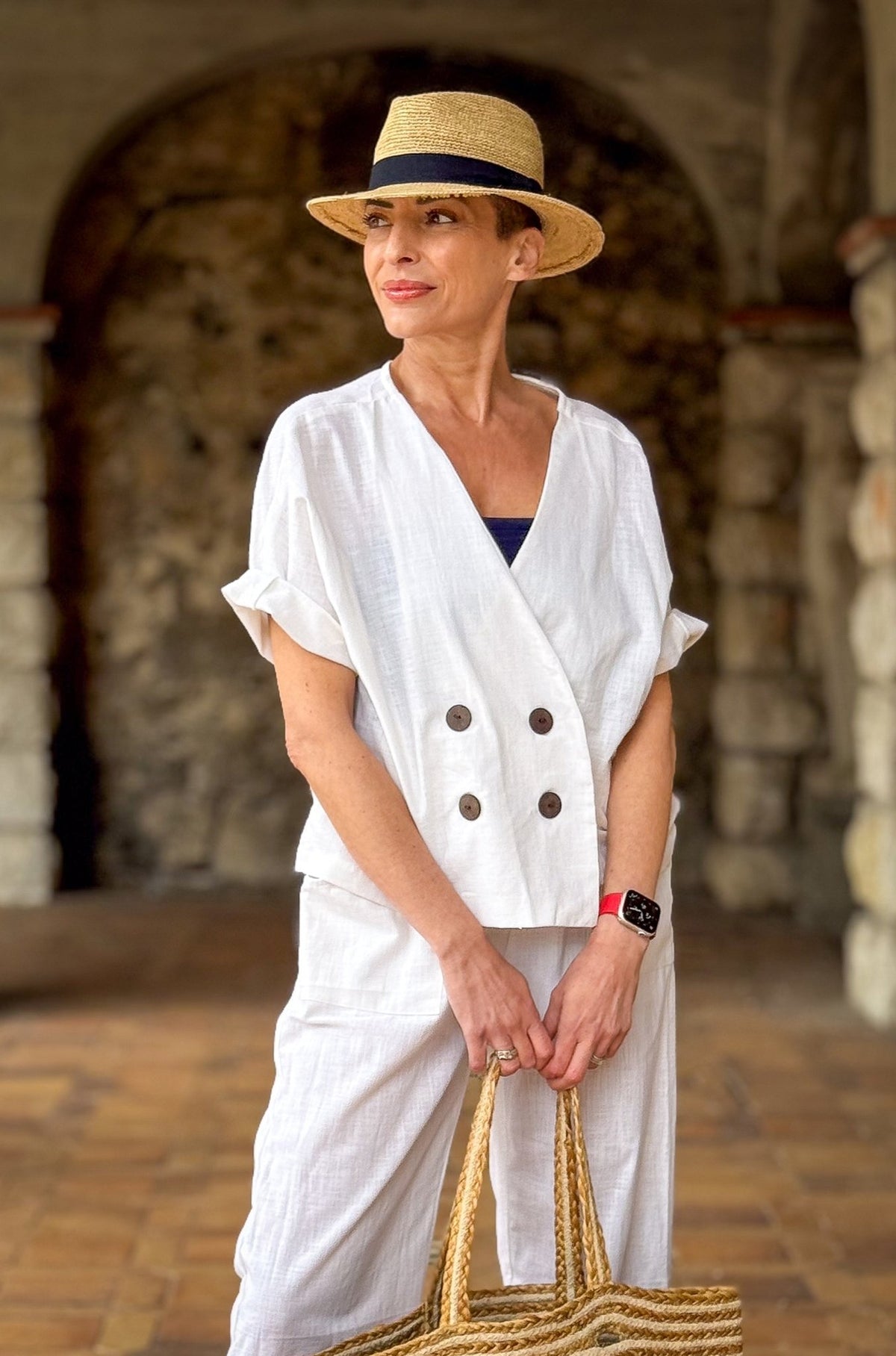 Ensemble Veste Courte & Pantalon en Lin – Élégance Naturelle et Confort Artisanal