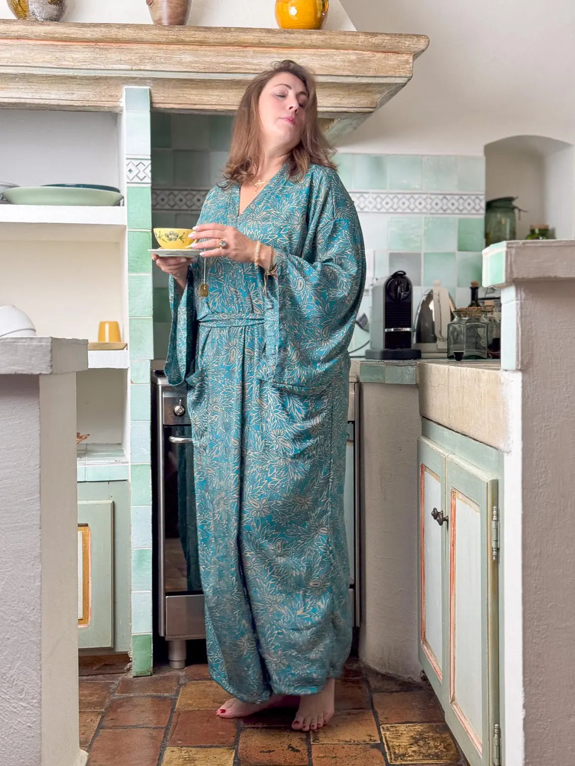 Kimono long en soie, robe Boho Lounge, robe de chambre, kimono vintage avec ceinture, cadeau de Noël, cadeaux pour elle