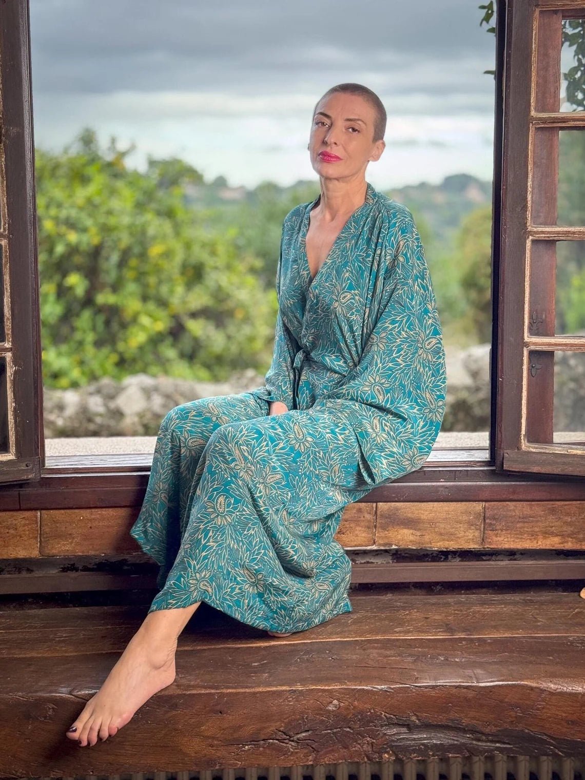 Long silk kimono, Boho Lounge Dress, Dressing gown, Vintage Kimono with Belt, Christmas Gift, Gifts for Her