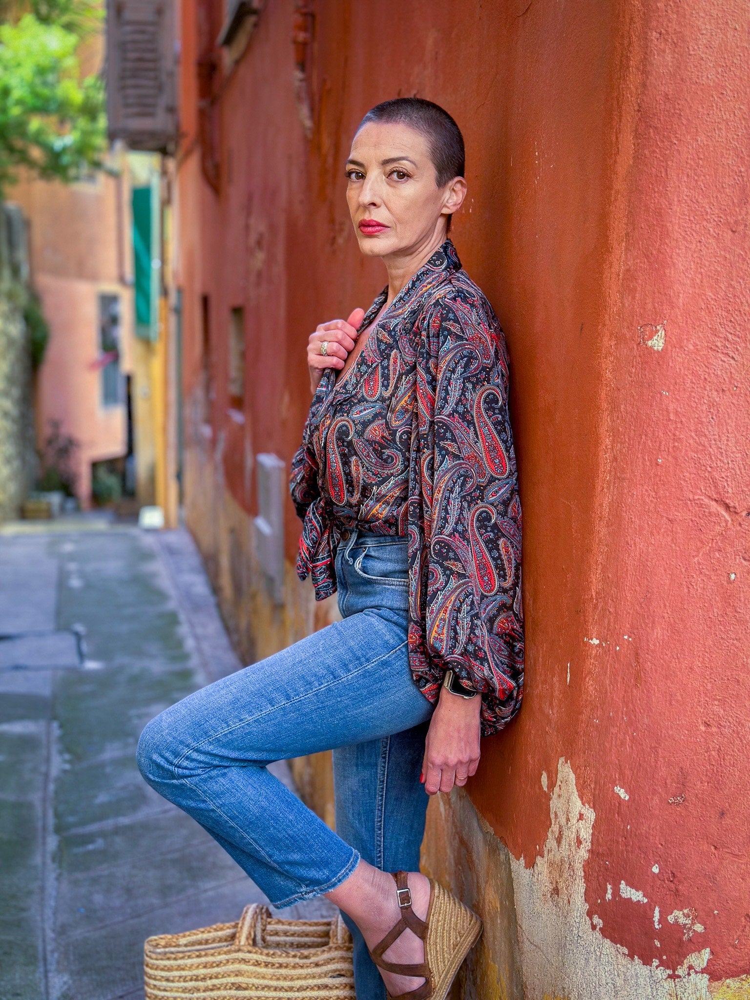 Vintage silk blouse with balloon sleeves, oversized collar, maxi low-cut blouse, long-sleeved blouse