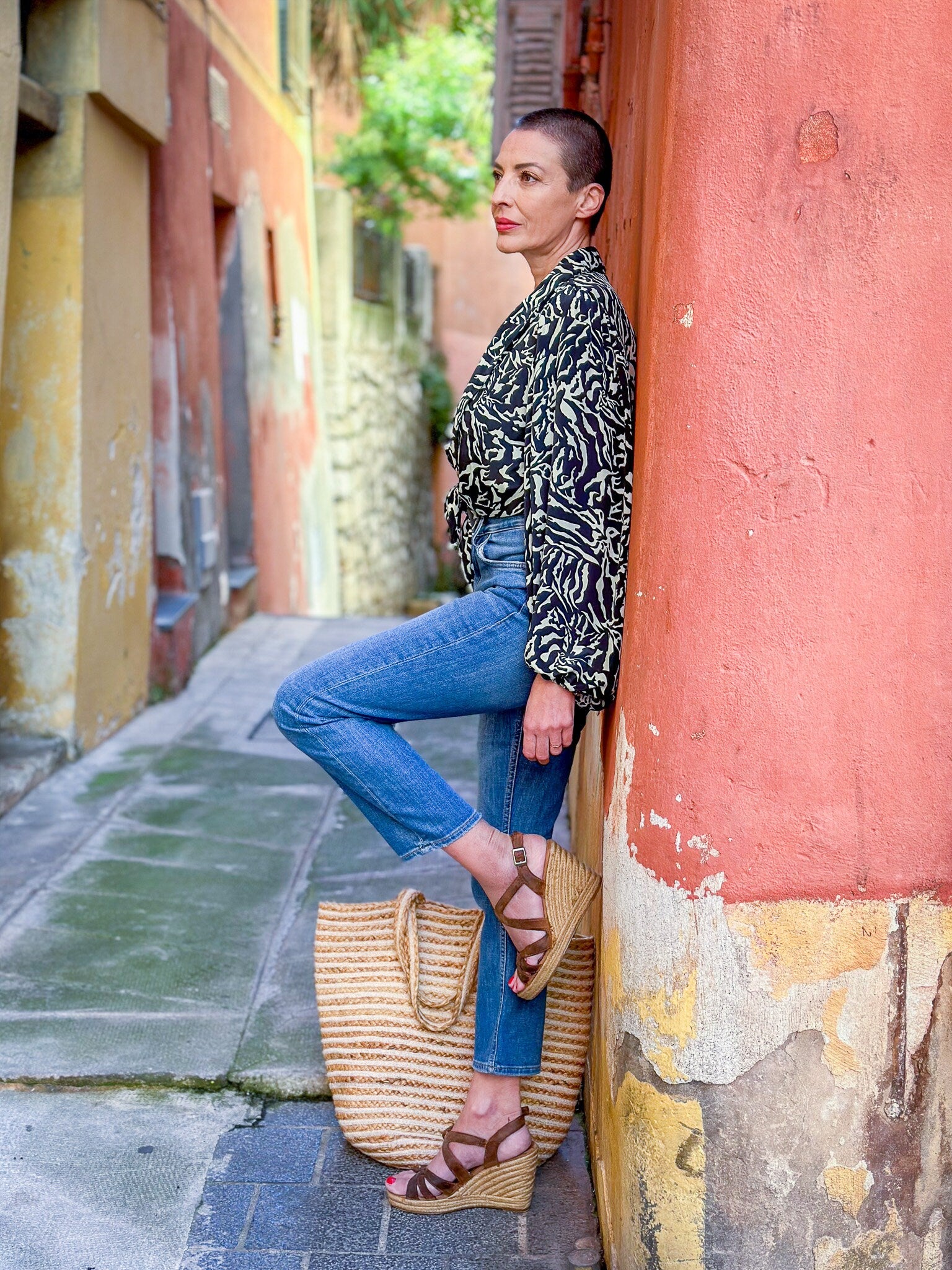 Vintage silk blouse with balloon sleeves, oversized collar, maxi low-cut blouse, long-sleeved blouse