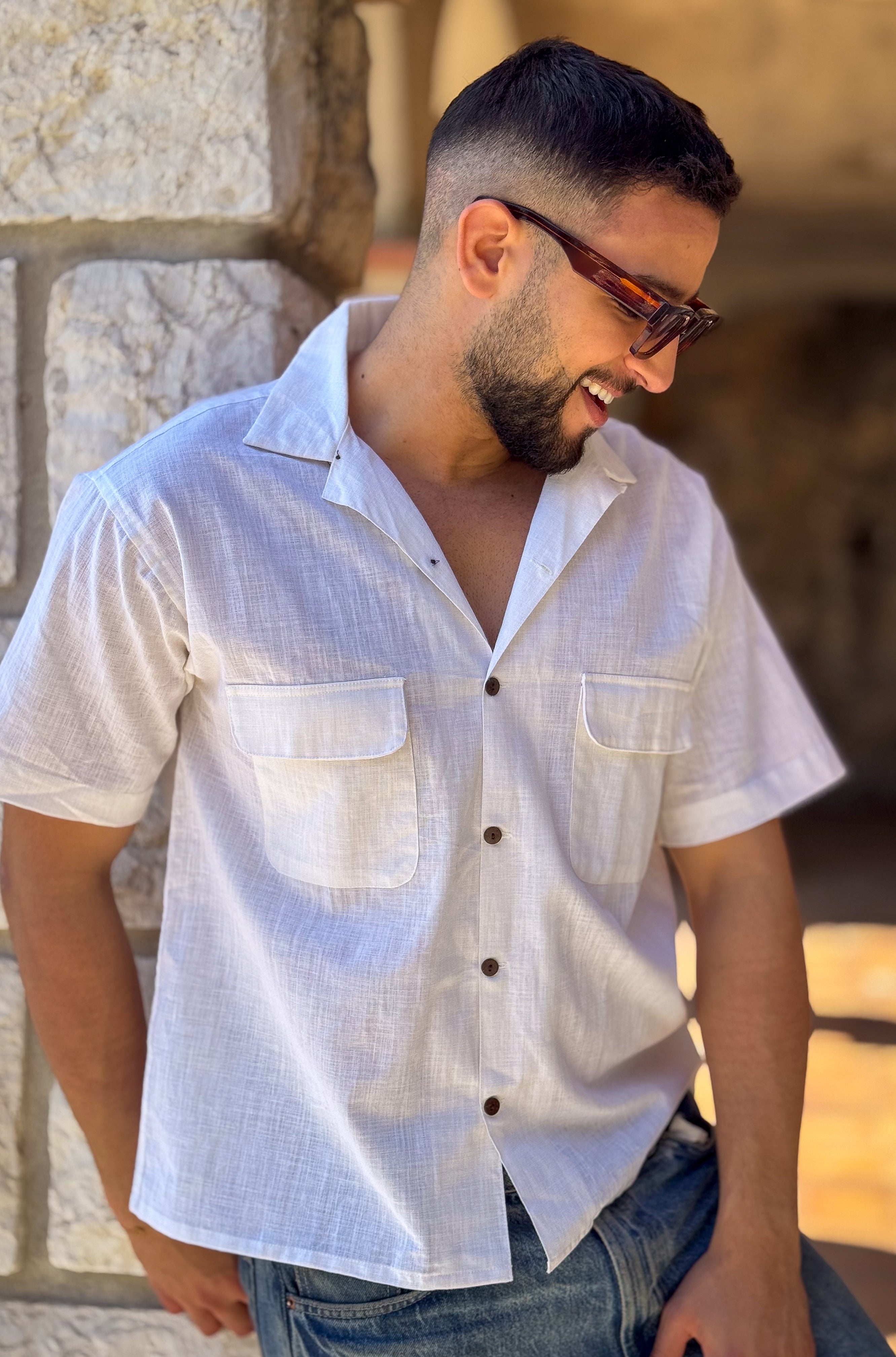 Men’s Vintage White Linen Shirt – Cuban Collar, Coconut Buttons & Timeless Style – Gift for Him