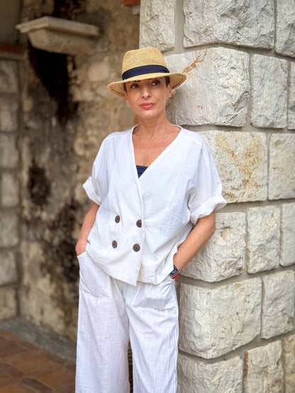 Short Jacket & Linen Pants Set – Natural Elegance and Artisanal Comfort