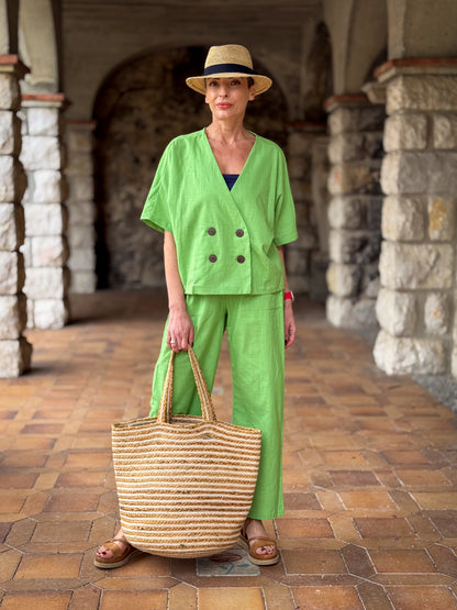 Short Jacket & Linen Pants Set – Natural Elegance and Artisanal Comfort