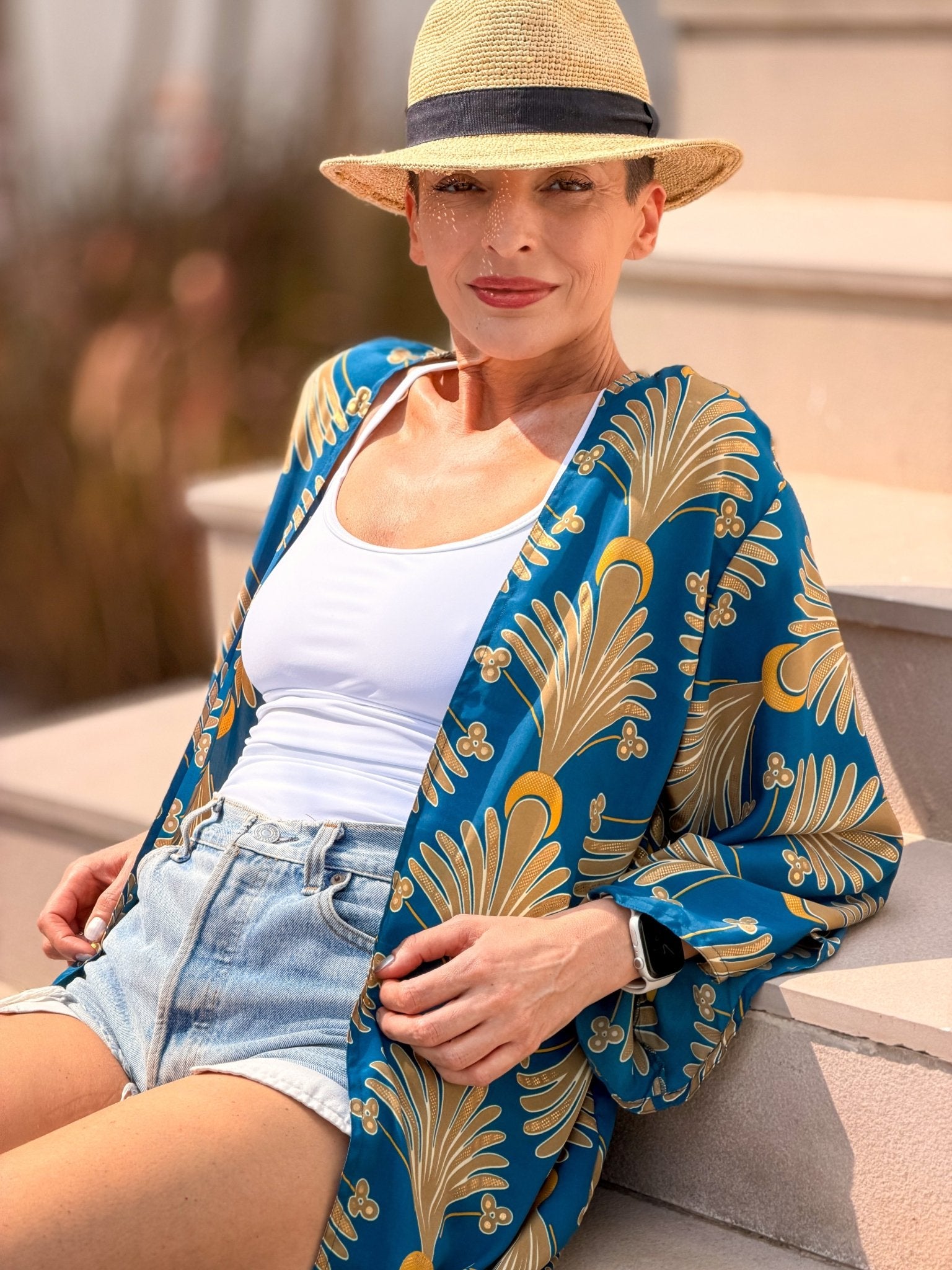 Blue Vintage Silk Kimono – open front – elegant boho style