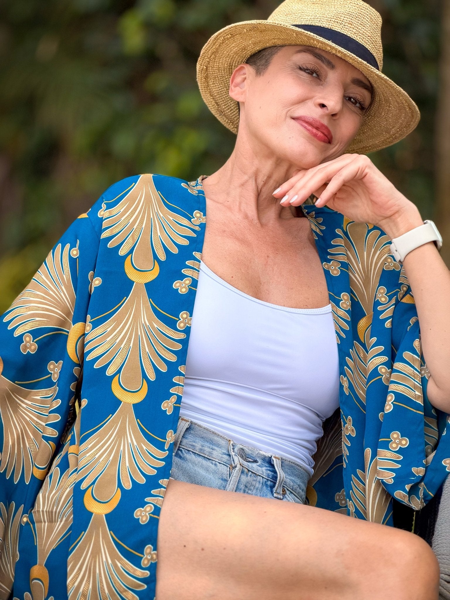 Blue Vintage Silk Kimono – open front – elegant boho style