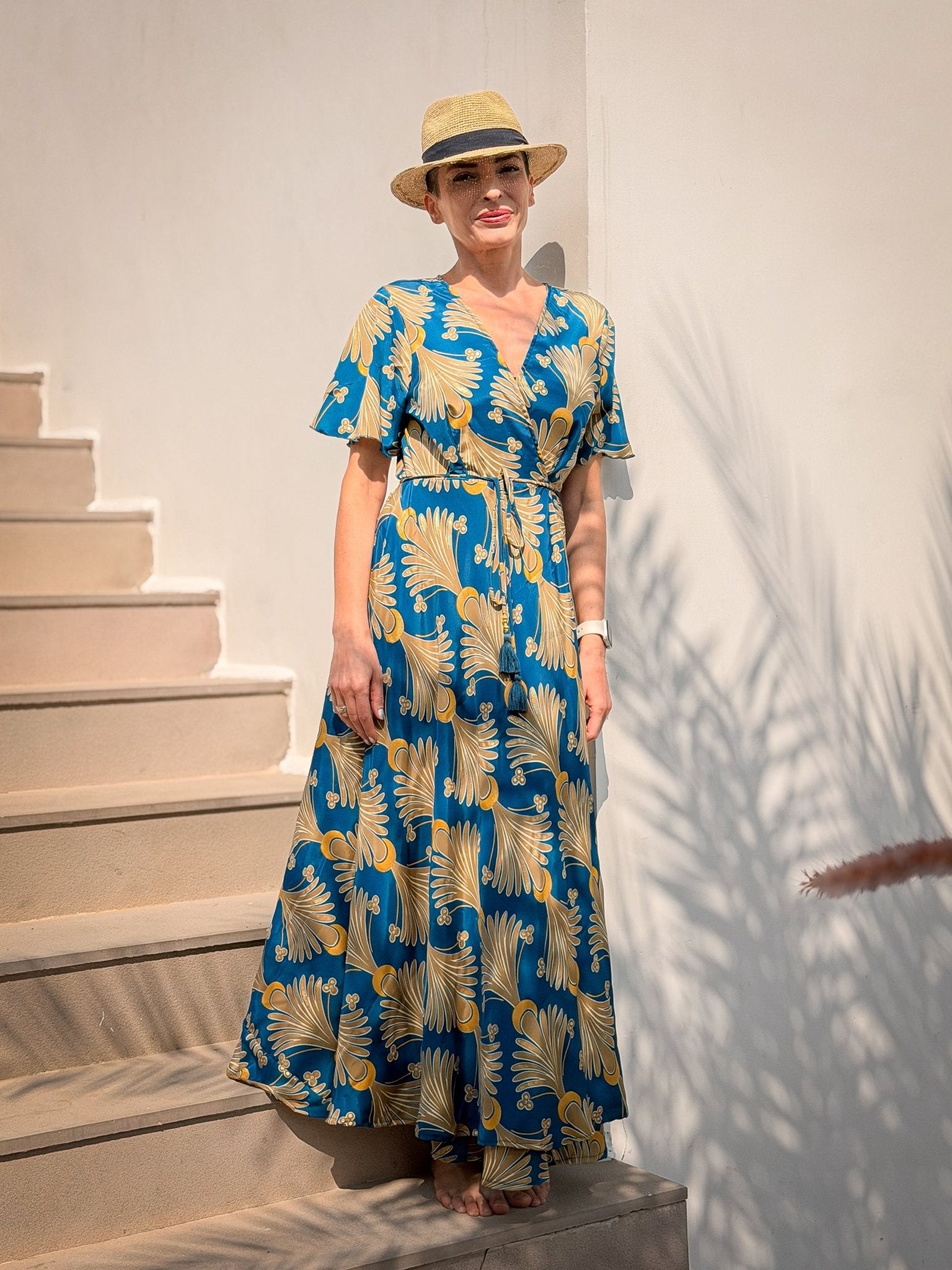 Boho wrap dress in silk  – short sleeves, V-neck, fluid fit