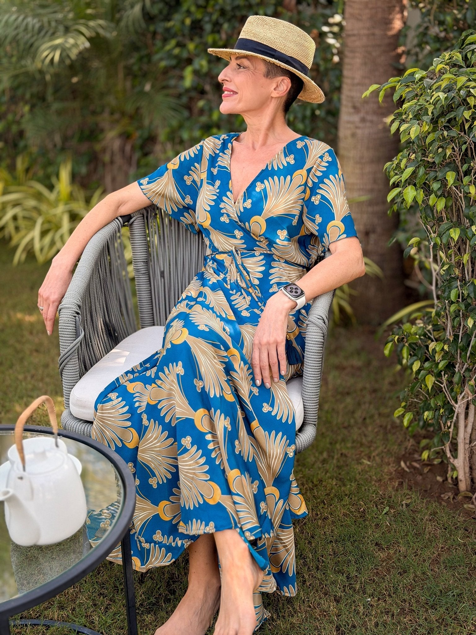 Boho wrap dress in silk  – short sleeves, V-neck, fluid fit