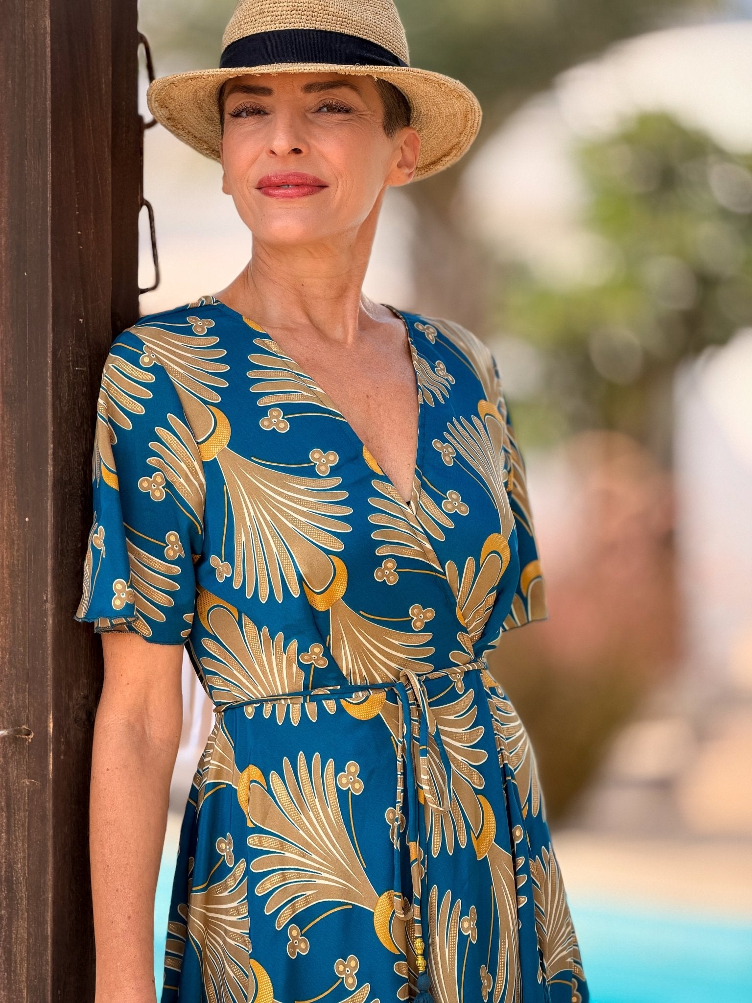 Boho wrap dress in silk  – short sleeves, V-neck, fluid fit