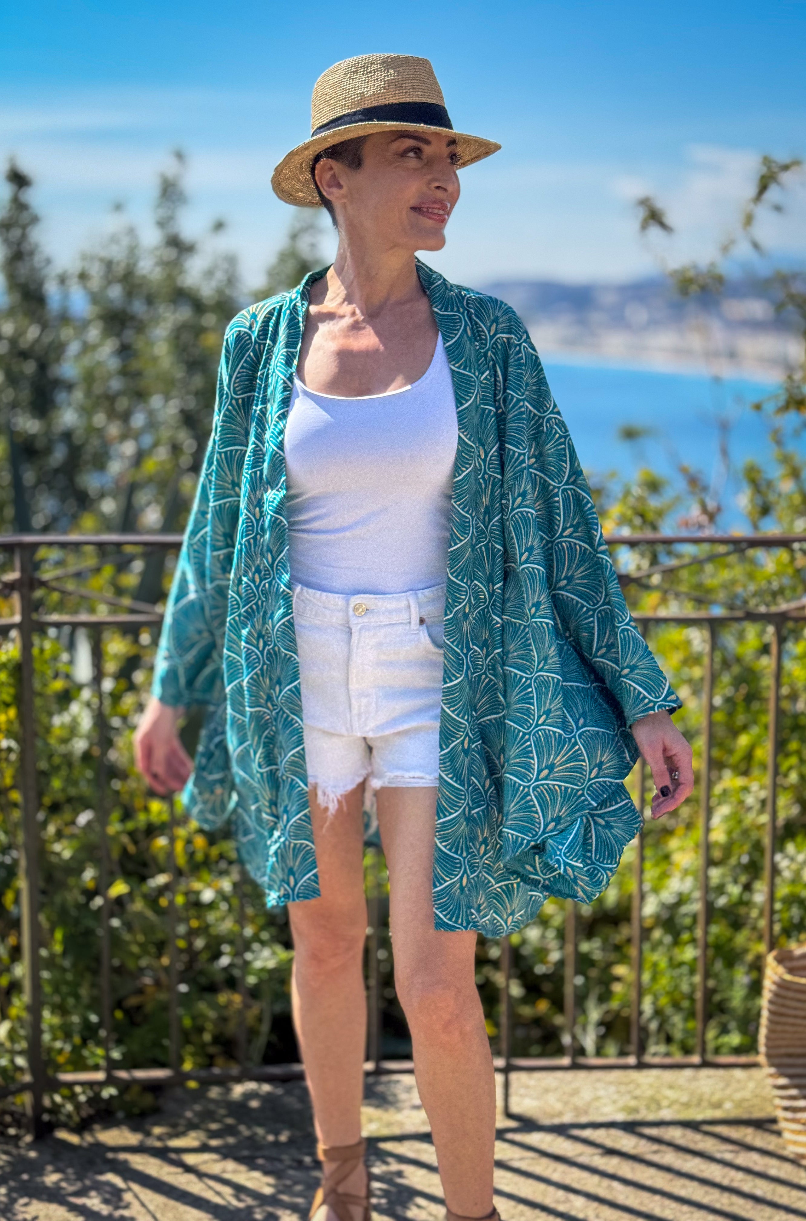 Silk short kimono, sil kimono with belt, vintage kimono, boho kimono, dressing gown, Christmas gift, gift for her