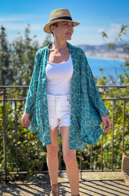 Silk short kimono, sil kimono with belt, vintage kimono, boho kimono, dressing gown, Christmas gift, gift for her