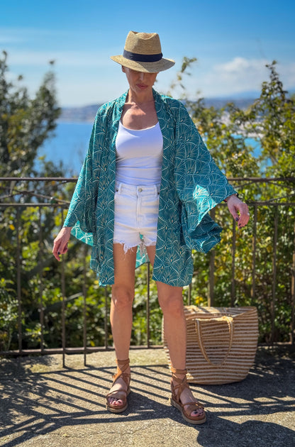 Silk short kimono, sil kimono with belt, vintage kimono, boho kimono, dressing gown, Christmas gift, gift for her