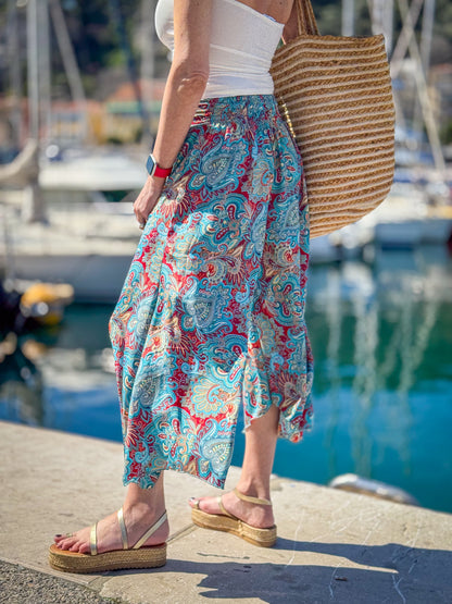 Short Flowy Silk Pants for Women – Boho Chic Style – Bohemian Pants – Flared Cut – Vintage Look