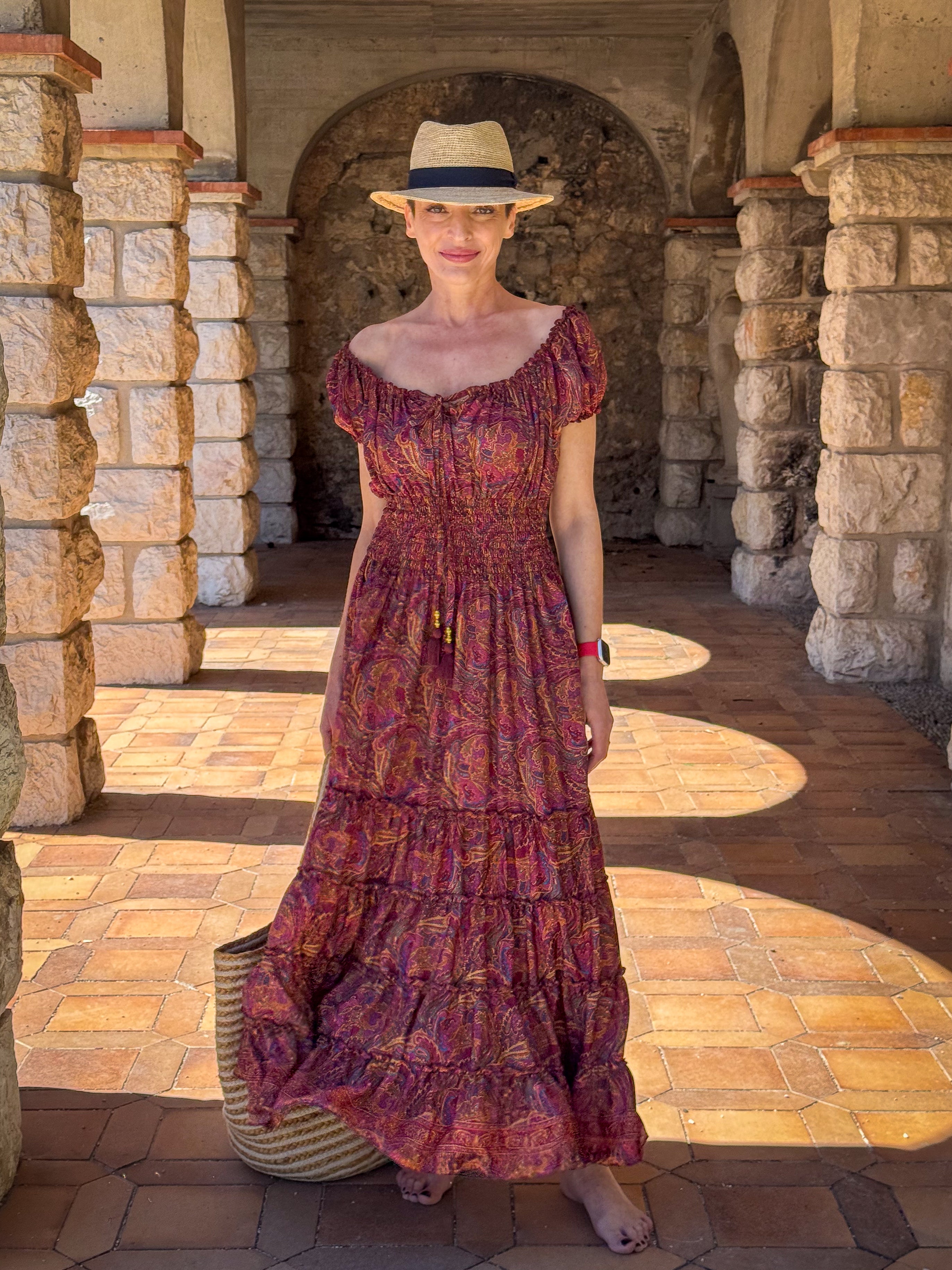 Robe longue bohème à volants /Robe épaules dénudées/ Robe en soie vintage / Robe longue gypsy/ Robe longue col bardot