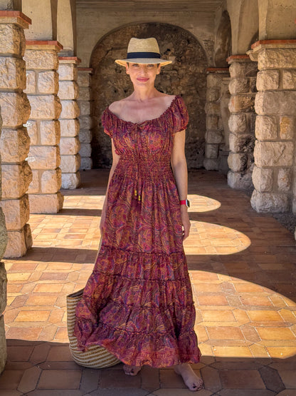 Robe longue bohème à volants /Robe épaules dénudées/ Robe en soie vintage / Robe longue gypsy/ Robe longue col bardot