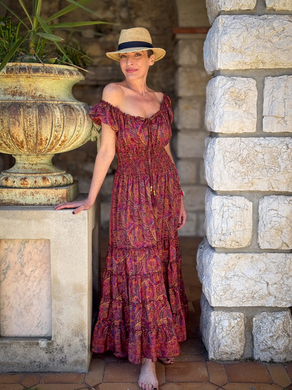 Robe longue bohème à volants /Robe épaules dénudées/ Robe en soie vintage / Robe longue gypsy/ Robe longue col bardot