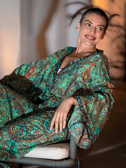 Kimono long en soie vintage  – robe d’intérieur ceinturée –  peignoir vintage en soie