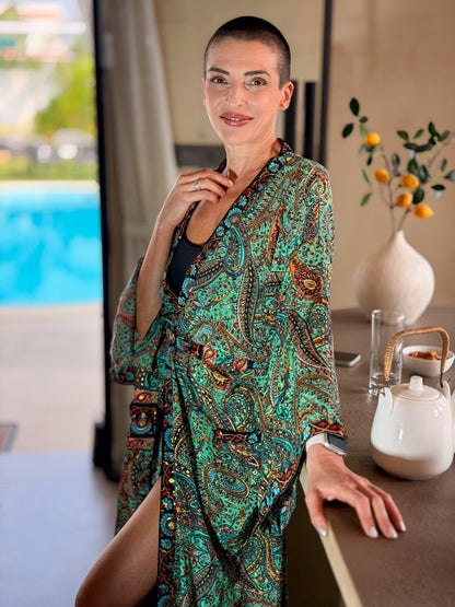 Kimono long en soie vintage  – robe d’intérieur ceinturée –  peignoir vintage en soie