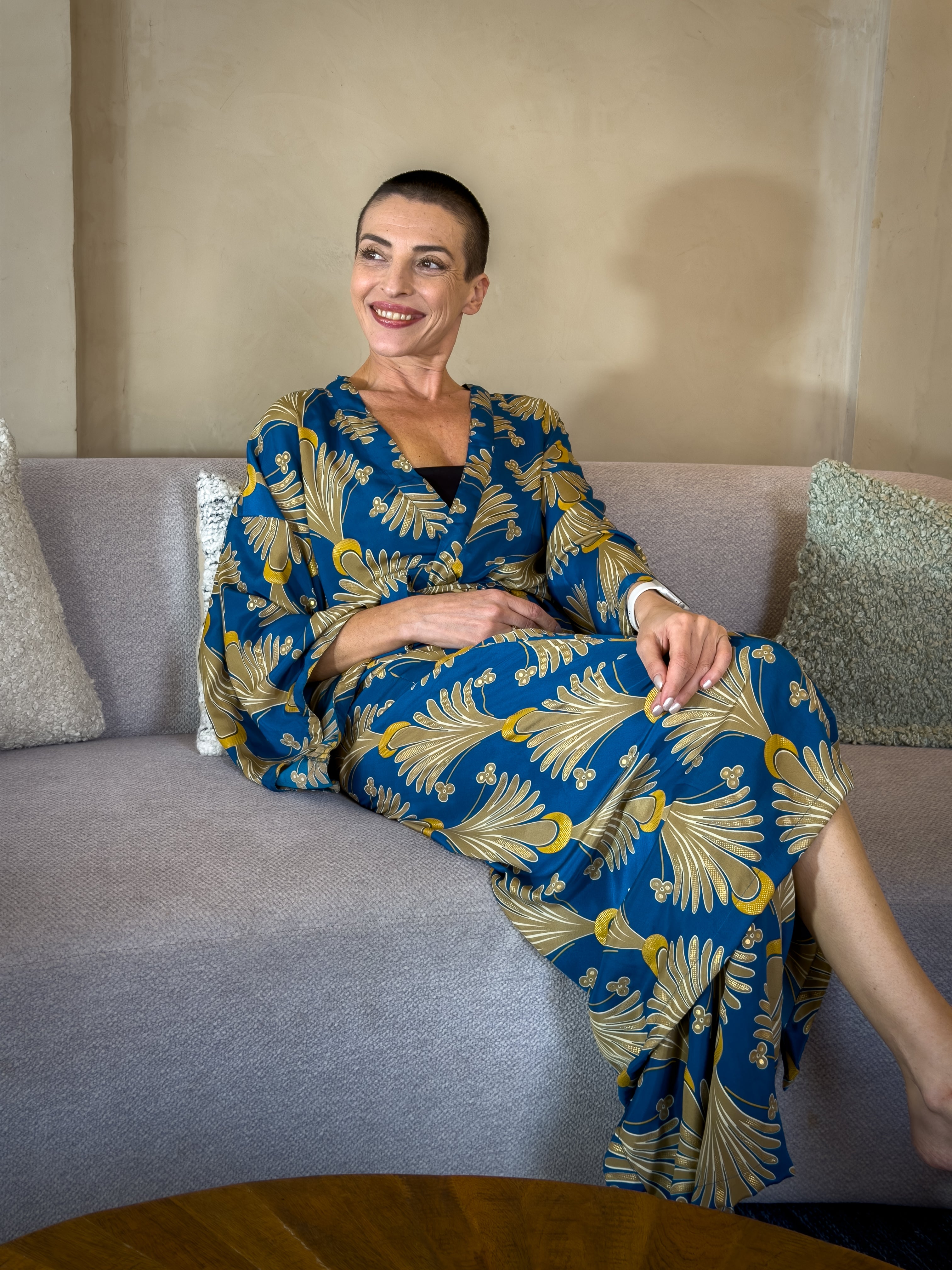 Kimono long en soie vintage  – robe d’intérieur ceinturée –  peignoir vintage en soie