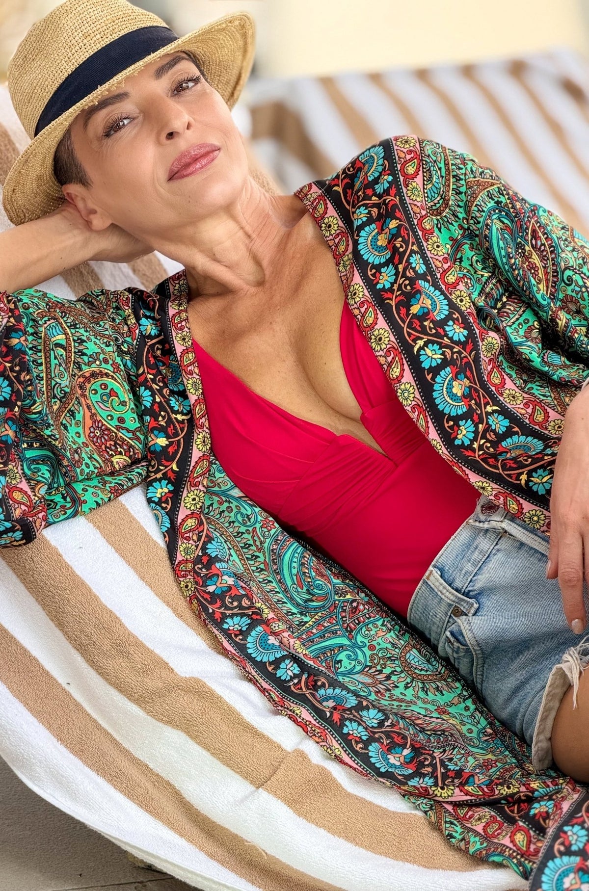 Green Vintage Silk Kimono – open front – elegant boho style