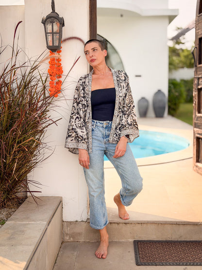 Veste kimono en soie vintage – veste courte ouverte femme  – veste bohème chic