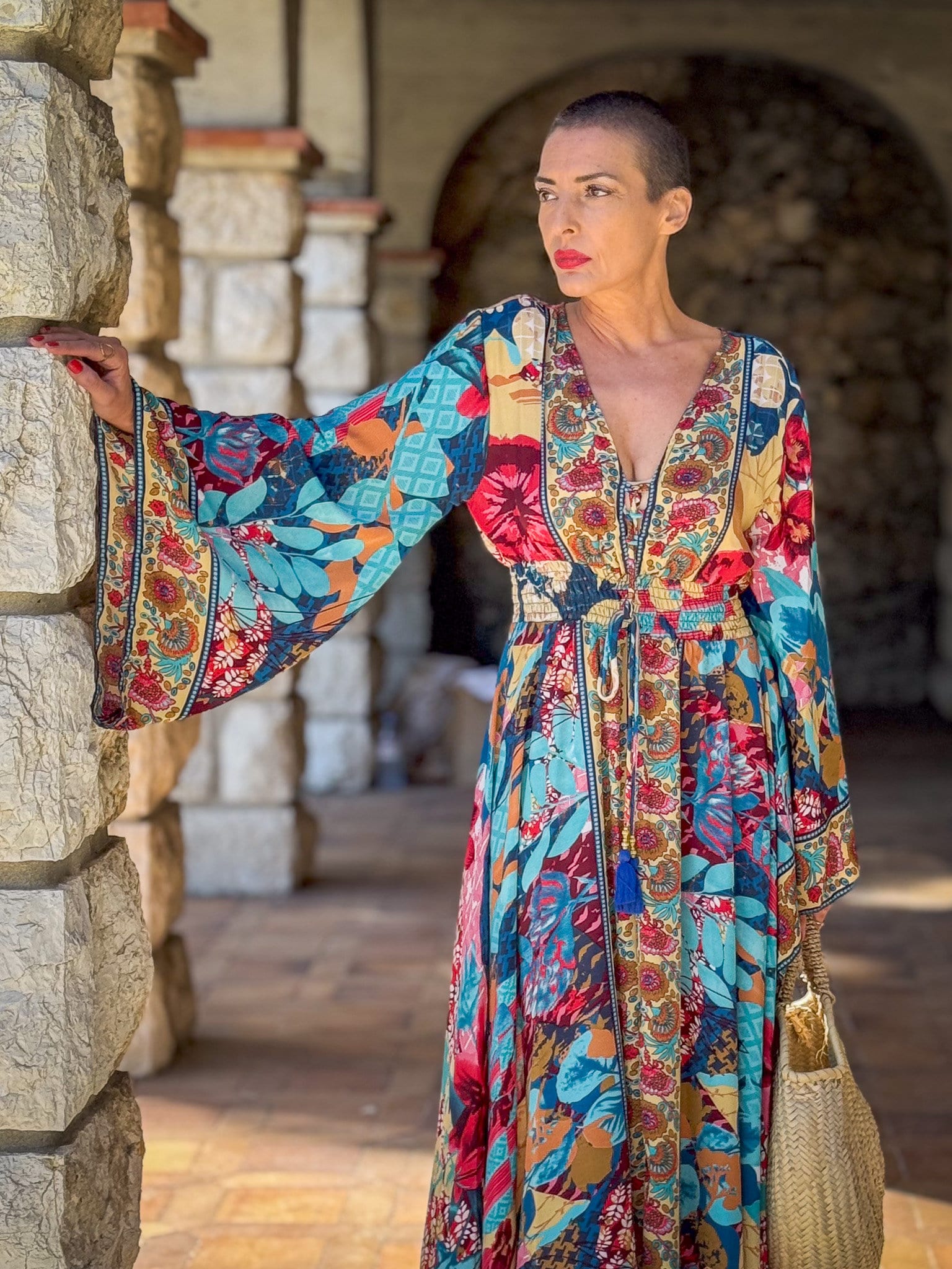 Robe longue boho en soie, robe vintage en soie, robe décolleté, robe smockée, robe gypsy bohème, robe manches évasées, robe d'été