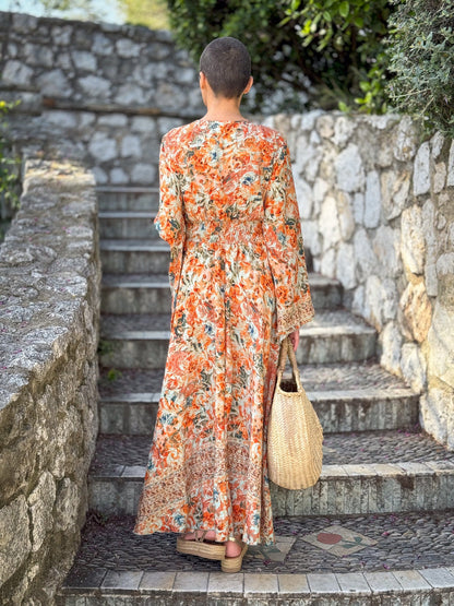 Robe longue boho en soie, robe vintage en soie, robe décolleté, robe smockée, robe gypsy bohème, robe manches évasées, robe d'été