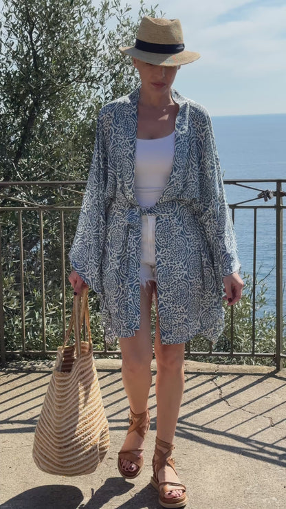 Silk short kimono, sil kimono with belt, vintage kimono, boho kimono, dressing gown, Christmas gift, gift for her