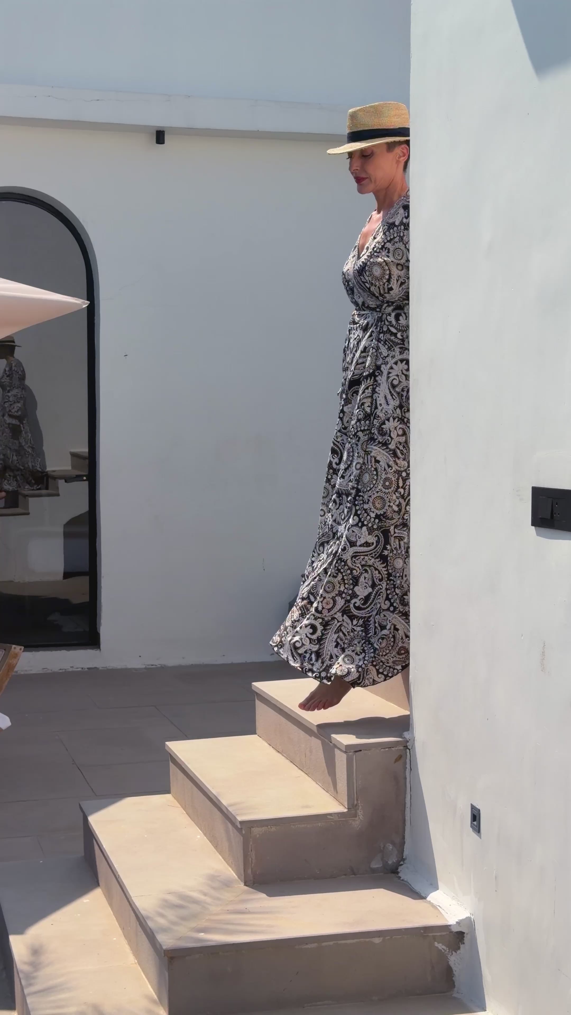 Robe longue portefeuille chic – cache-cœur fendue fluide, tenue élégante toutes saisons