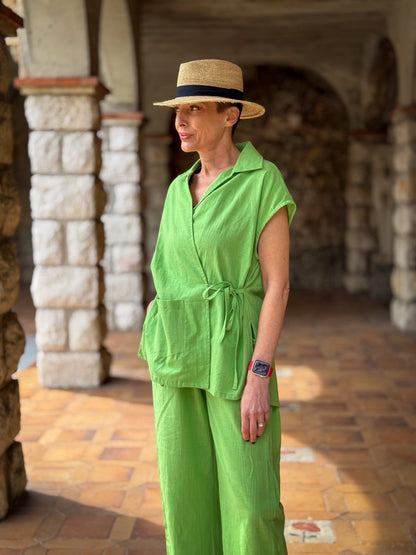 Green Linen Kimono & Pants Set – Natural Elegance and Artisanal Comfort