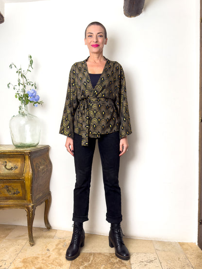 Black printed silk-blend kimono jacket with matching belt, front view
