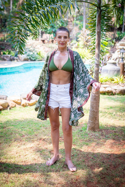 Silk short kimono, sil kimono with belt, vintage kimono, boho kimono, dressing gown