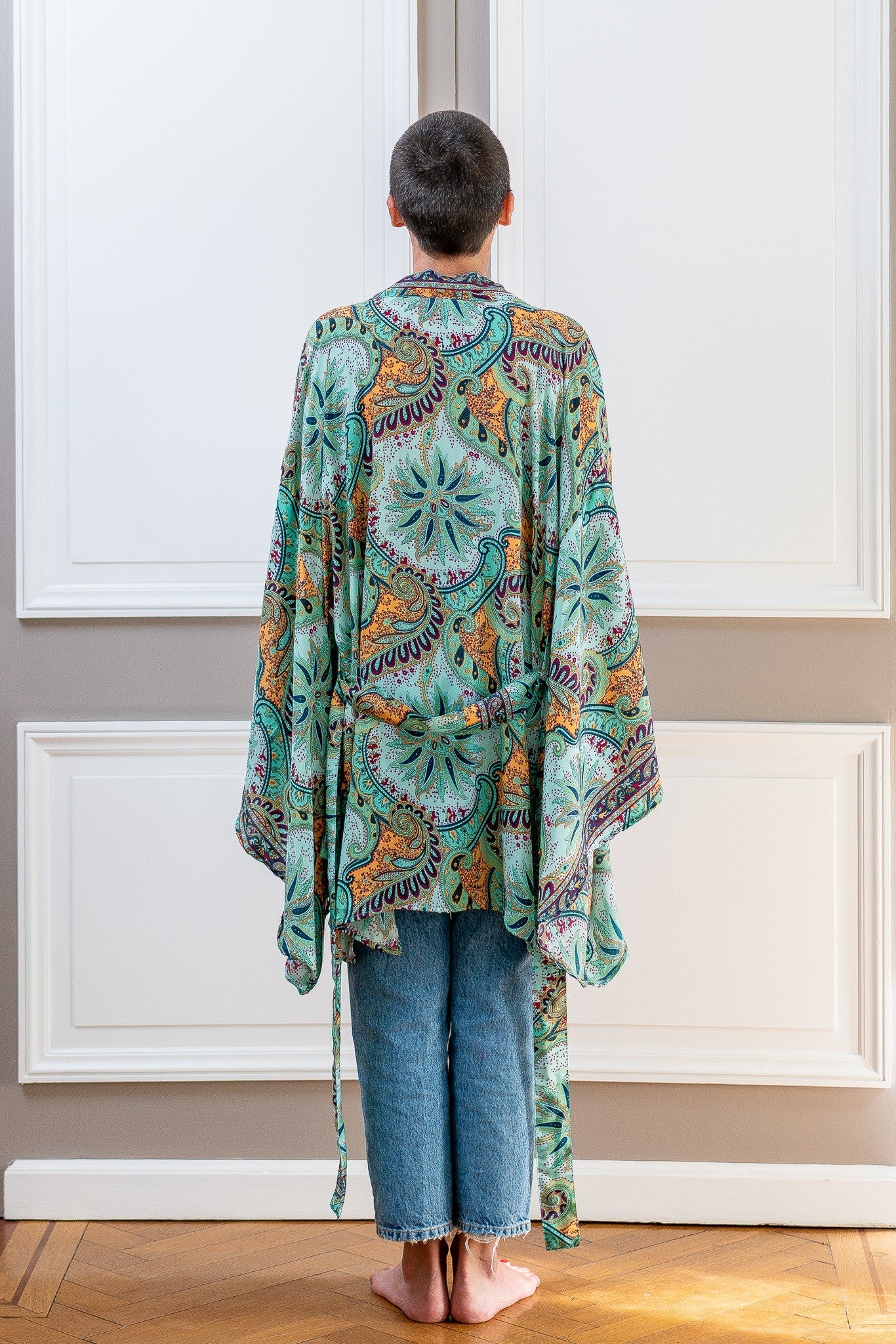 Silk short kimono, sil kimono with belt, vintage kimono, boho kimono, dressing gown